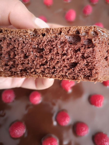 Ein Kuchen innen, schön locker