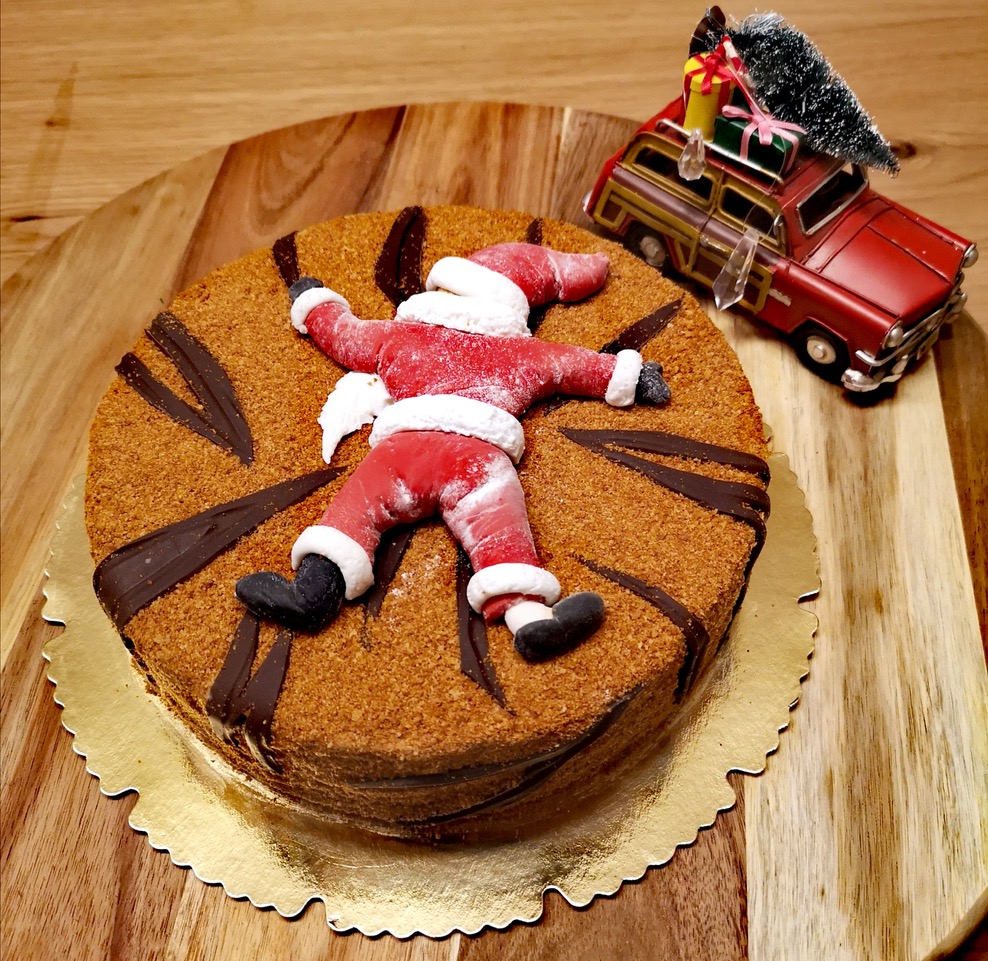 Weihnachten-Torte-Weihnachtsmann.jpg